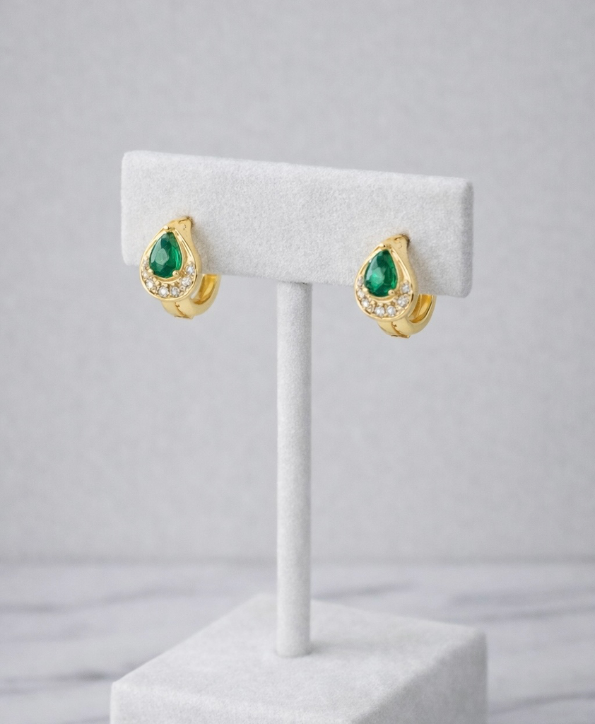 Huggies Esmeralda Square